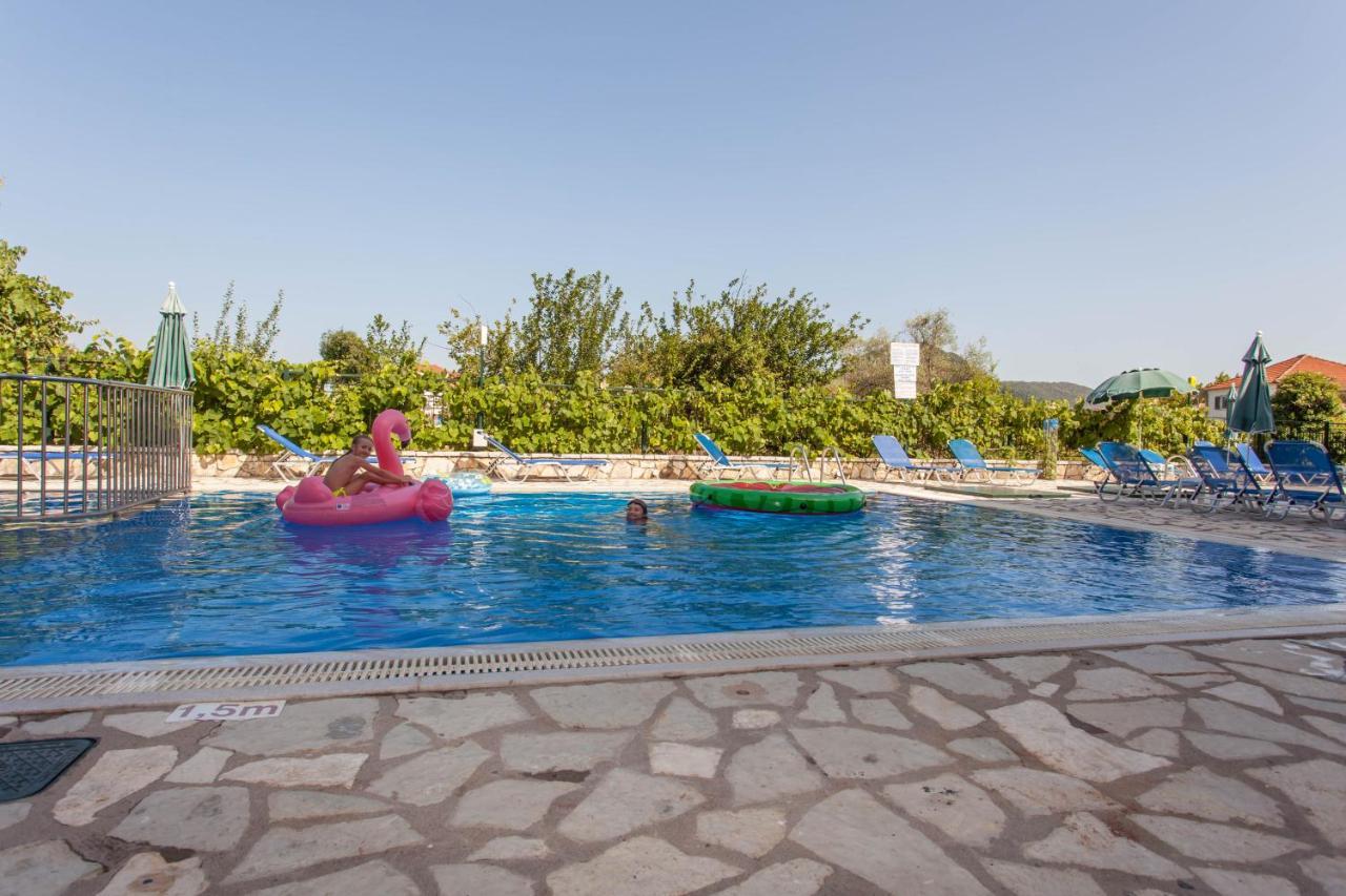 Ethereal Villas Lefkas Nydri  Exterior photo