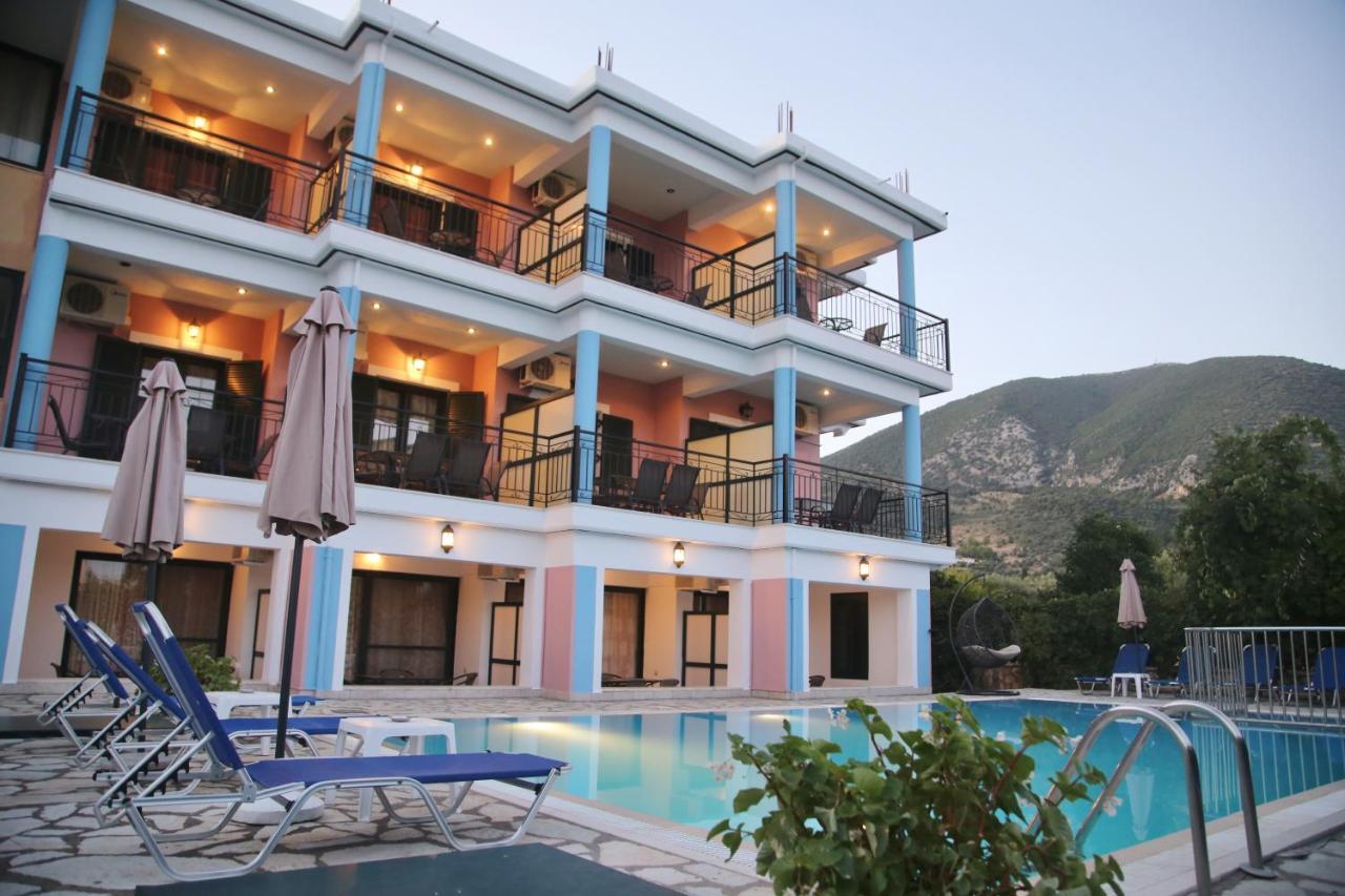 Ethereal Villas Lefkas Nydri  Exterior photo