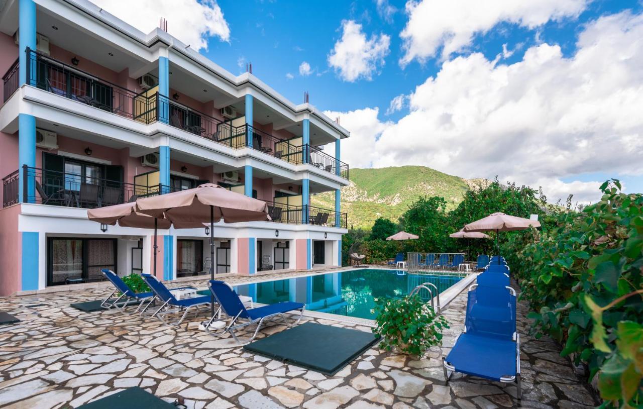 Ethereal Villas Lefkas Nydri  Exterior photo